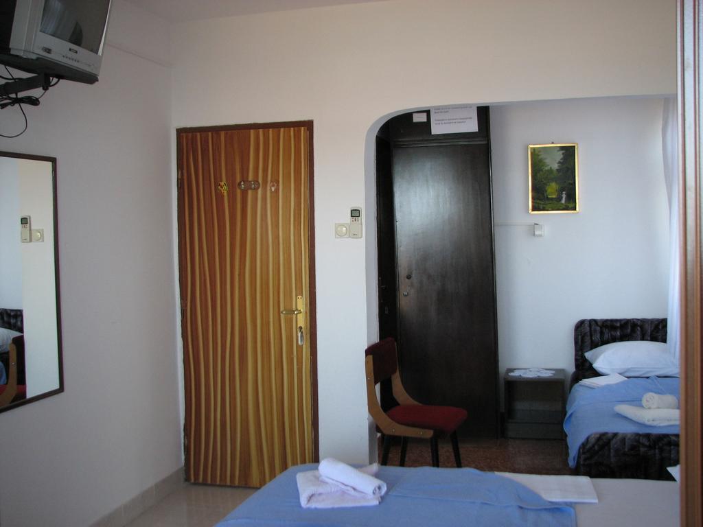 Guest House Ivo Jovanovic Sveti Stefan Chambre photo