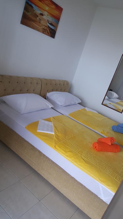 Guest House Ivo Jovanovic Sveti Stefan Extérieur photo
